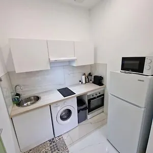 T1 Bis 1 , Saint-Etienne (Loire) France