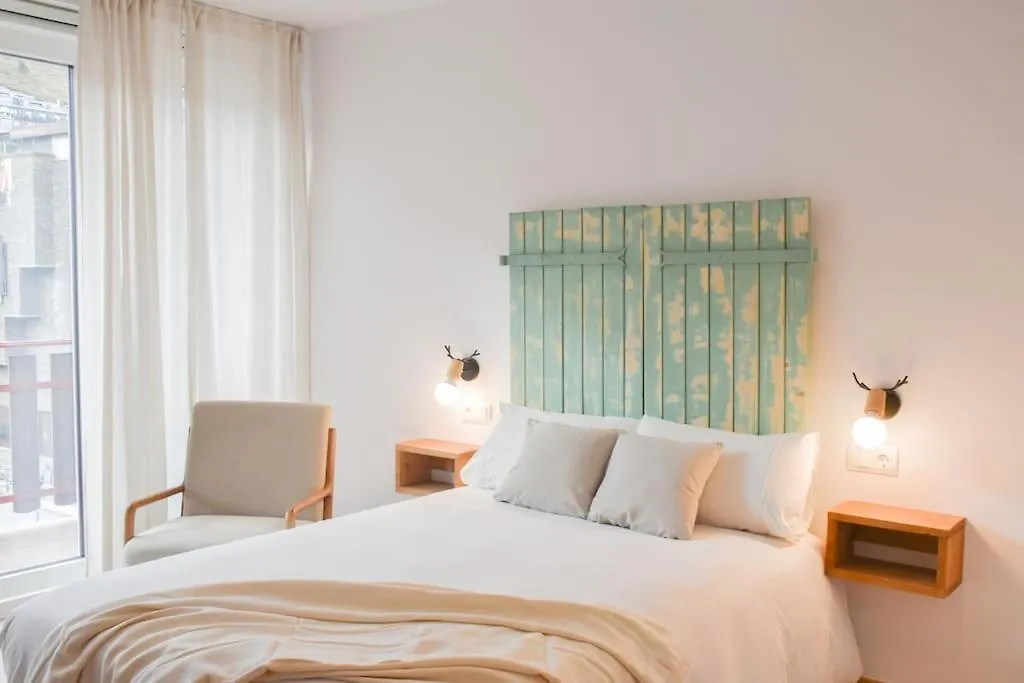 Menta - Nuevo! Encantador Estudio Vista A Pistas Pas De La Casa